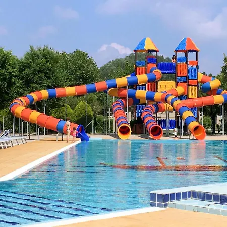Hébergement de vacances Villaggio San Francesco 5-2 By Interhome